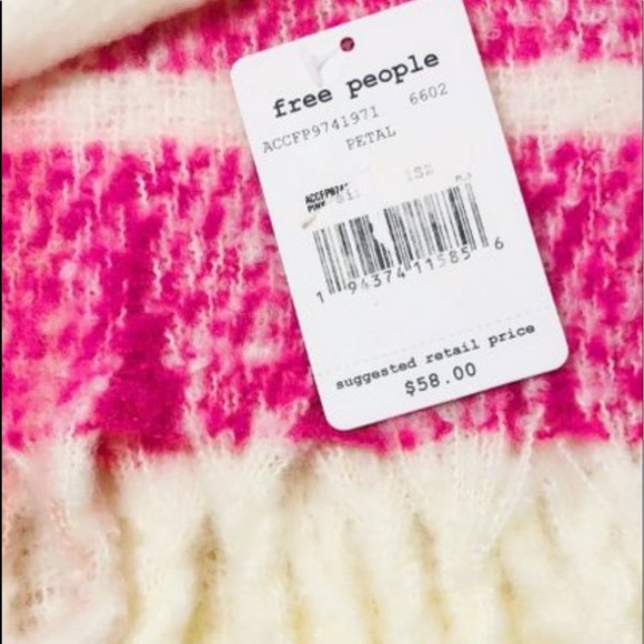 Free People Scarf - Picture 2 of 6